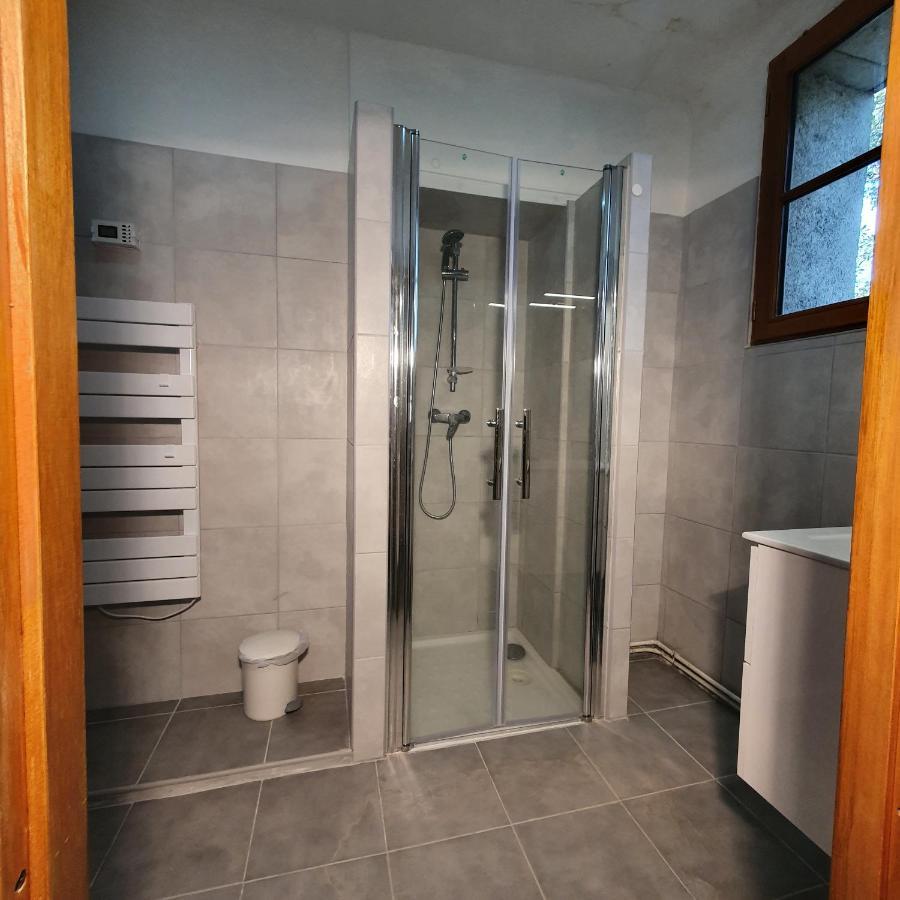 La Mejanenque Apartment Venejan ภายนอก รูปภาพ