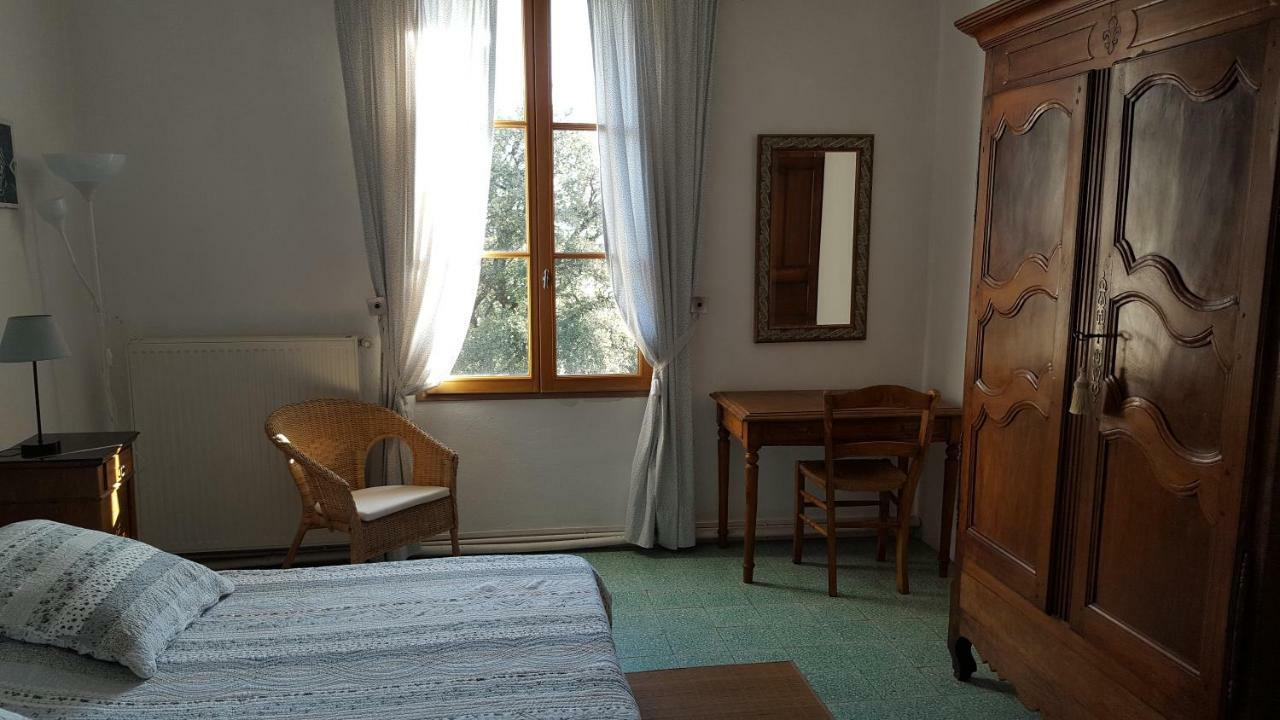 La Mejanenque Apartment Venejan ภายนอก รูปภาพ