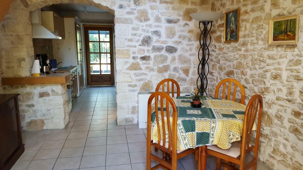 La Mejanenque Apartment Venejan ภายนอก รูปภาพ